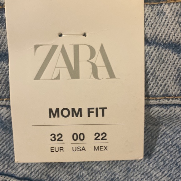 ZARA MOM SHORTS - Picture 3 of 4